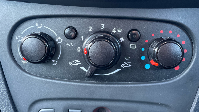 Dacia Sandero Stepway 0.9 TCe Essential 5dr Petrol Hatchback